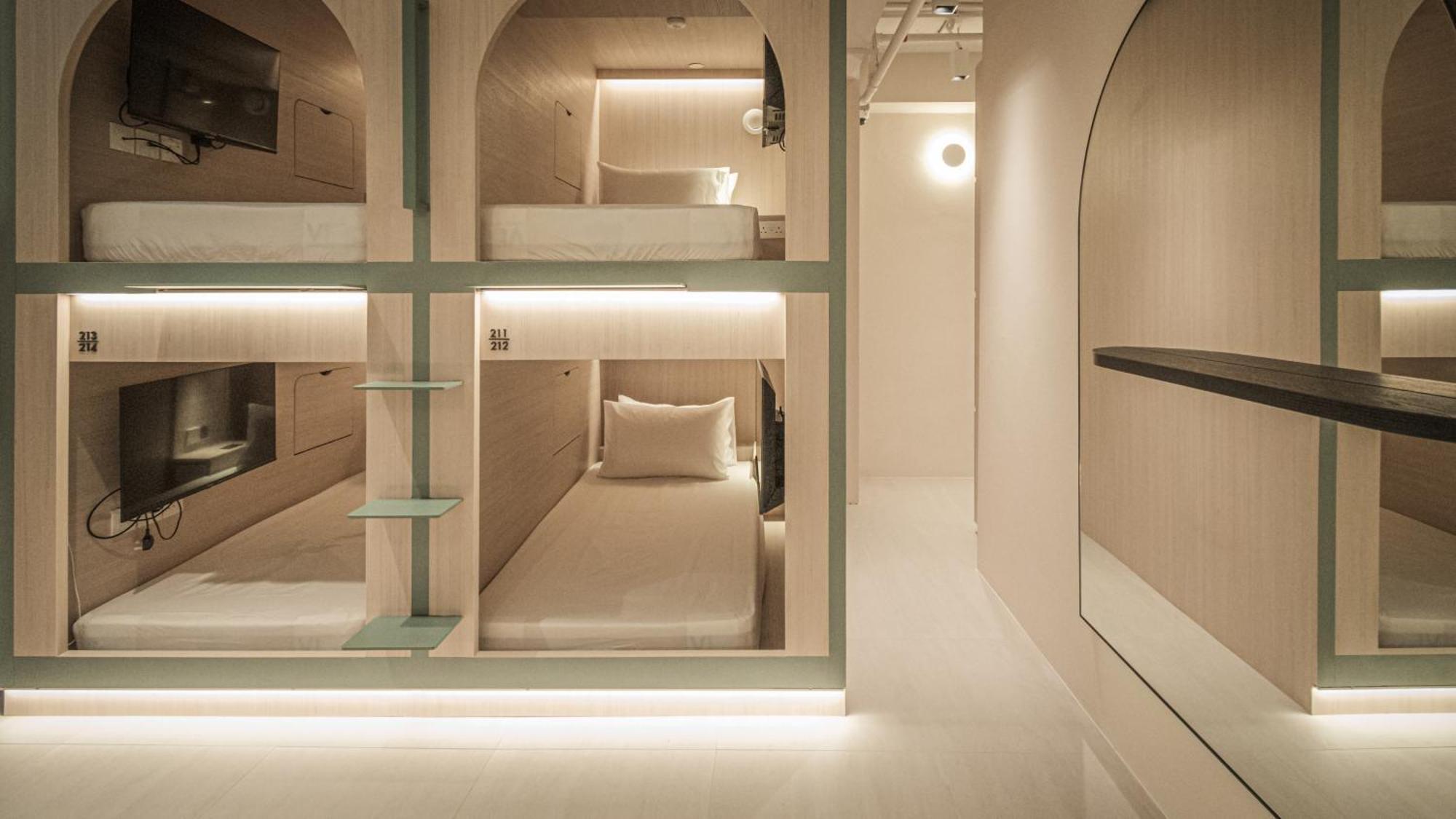 Jyu Capsule Hotel Singapore Bagian luar foto