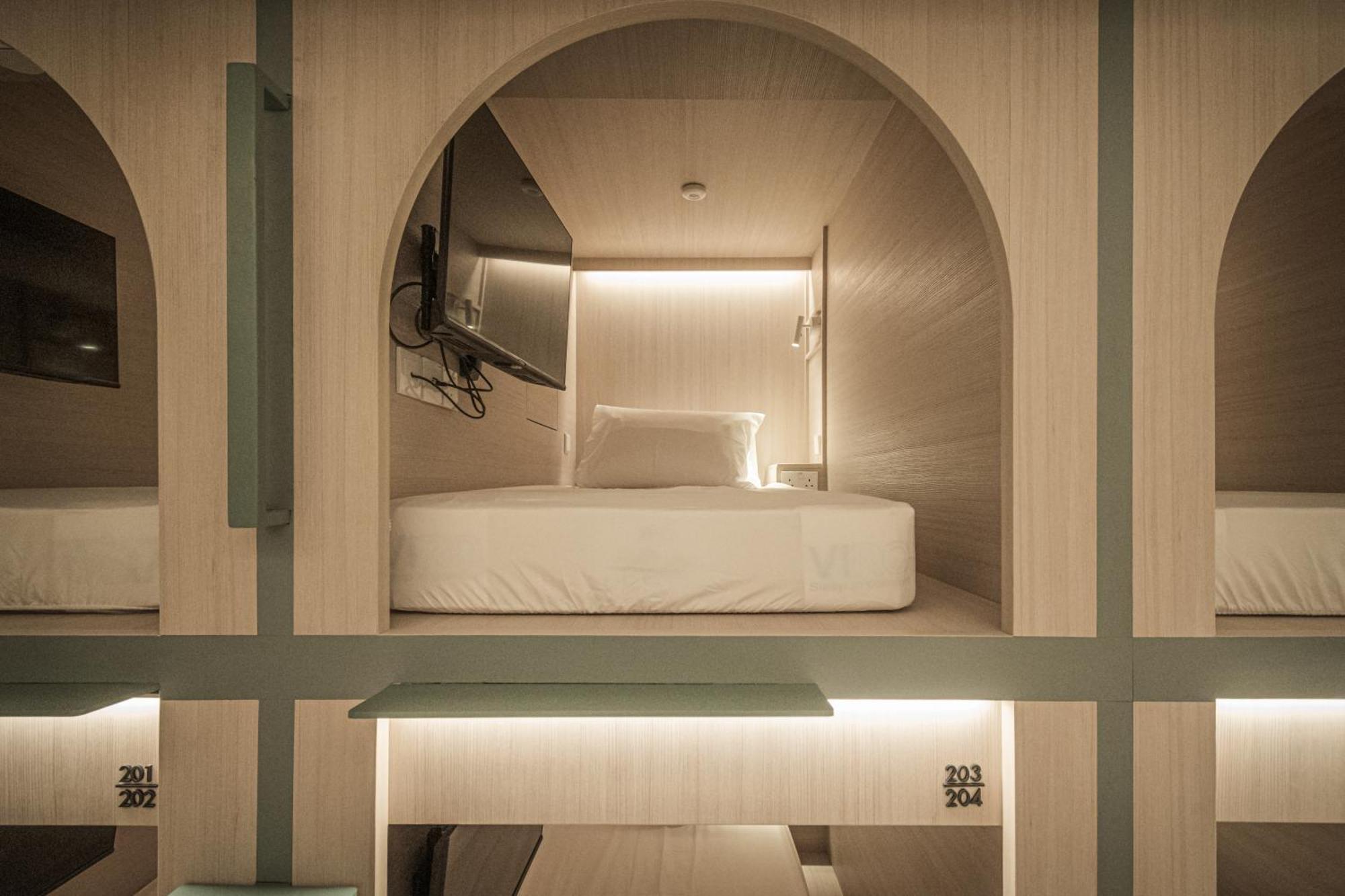 Jyu Capsule Hotel Singapore Bagian luar foto